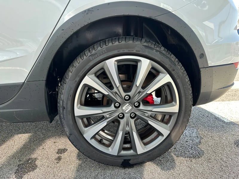Photo de la voiture SEAT ARONA 1.0 TSI 110 ch Start/Stop BVM6 FR