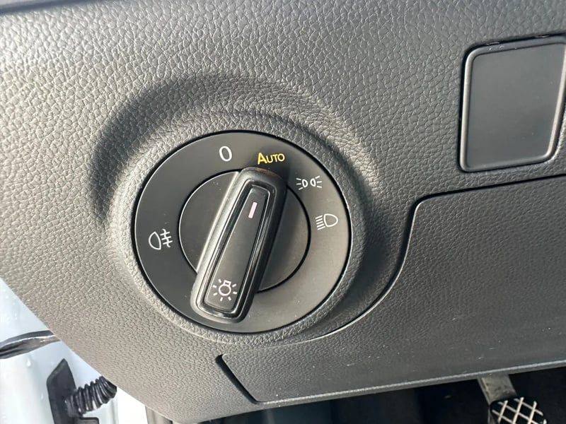 Photo de la voiture SEAT ARONA 1.0 TSI 110 ch Start/Stop BVM6 FR