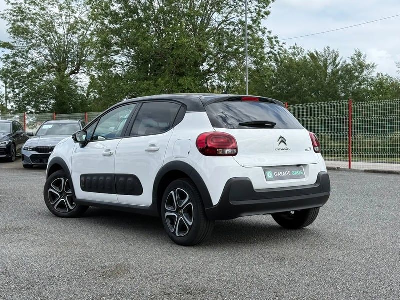 Photo de la voiture CITROEN C3 PureTech 110 S&S BVM6 Origins