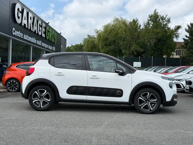 Photo de la voiture CITROEN C3 PureTech 110 S&S BVM6 Origins