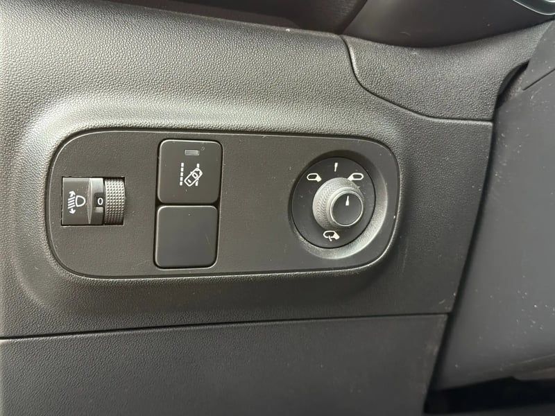 Photo de la voiture CITROEN C3 PureTech 110 S&S BVM6 Origins
