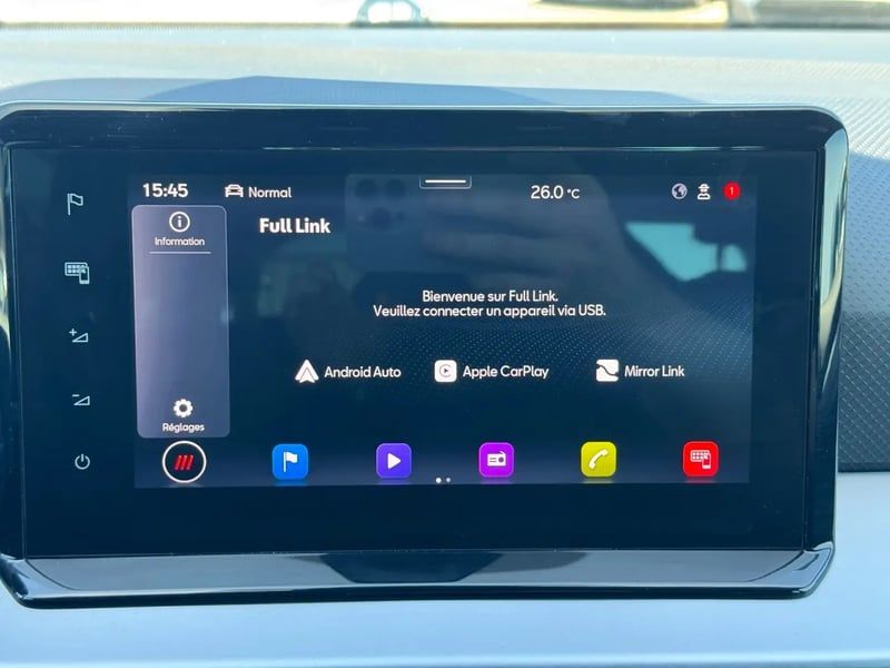 Photo de la voiture SEAT ARONA 1.0 TSI 110 ch Start/Stop BVM6 FR