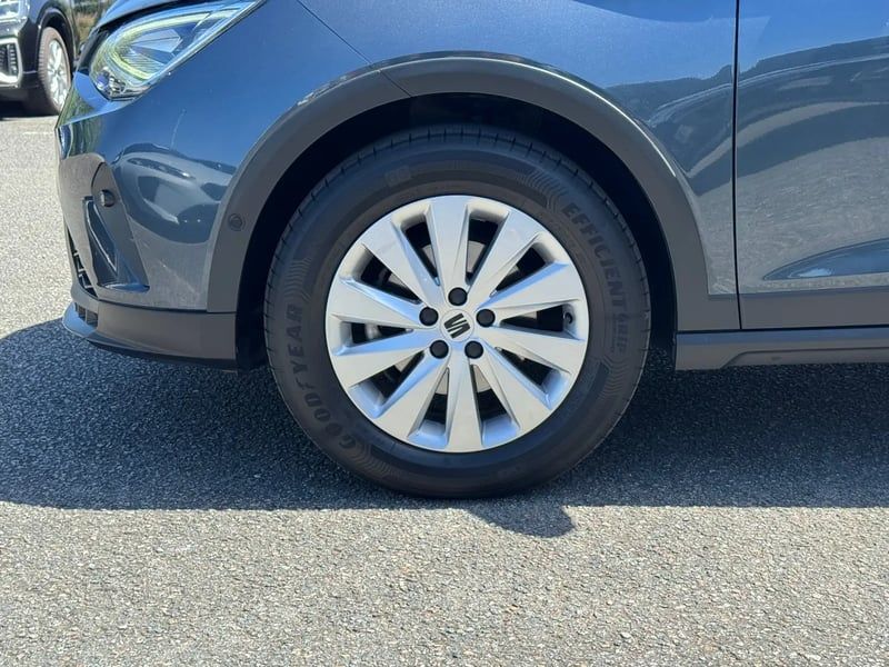 Photo de la voiture SEAT ARONA 1.0 TSI 110 ch Start/Stop BVM6 FR