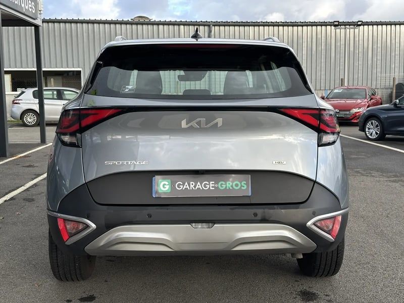 Photo de la voiture KIA SPORTAGE 1.6 T-GDi 230ch ISG Hybride BVA6 4x2 Active
