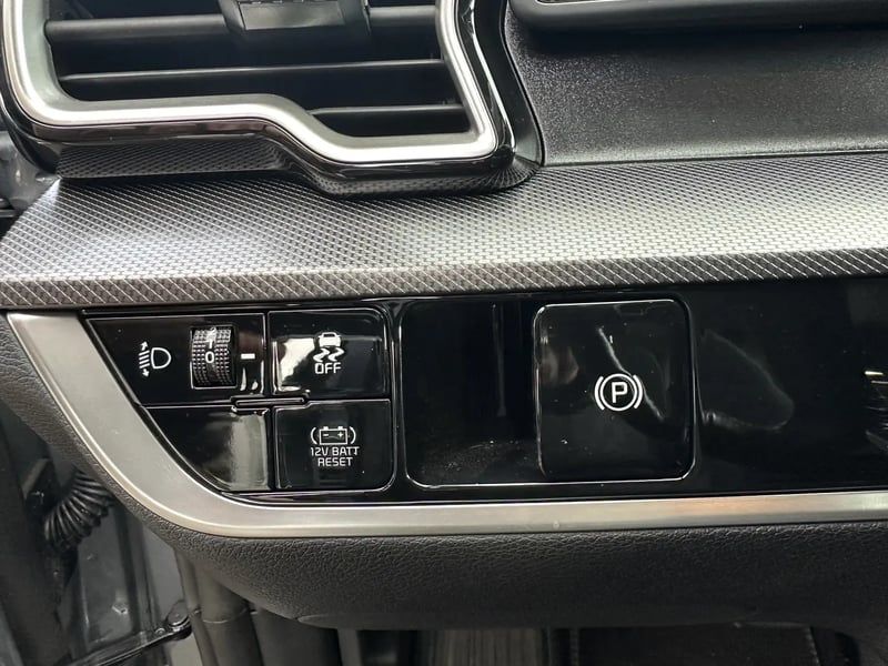 Photo de la voiture KIA SPORTAGE 1.6 T-GDi 230ch ISG Hybride BVA6 4x2 Active