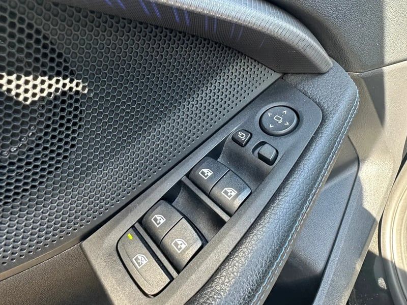 Photo de la voiture BMW SERIE 1 F40 120d 190 ch BVA8 M Sport