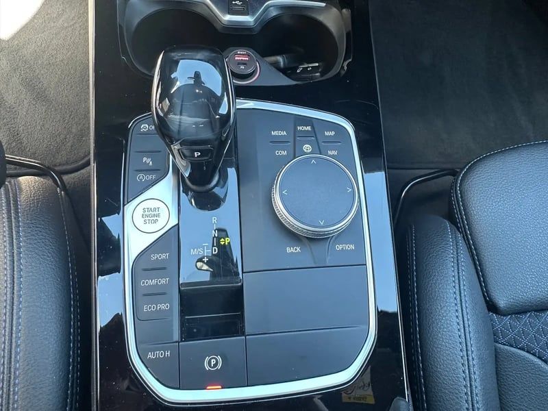 Photo de la voiture BMW SERIE 1 F40 120d 190 ch BVA8 M Sport