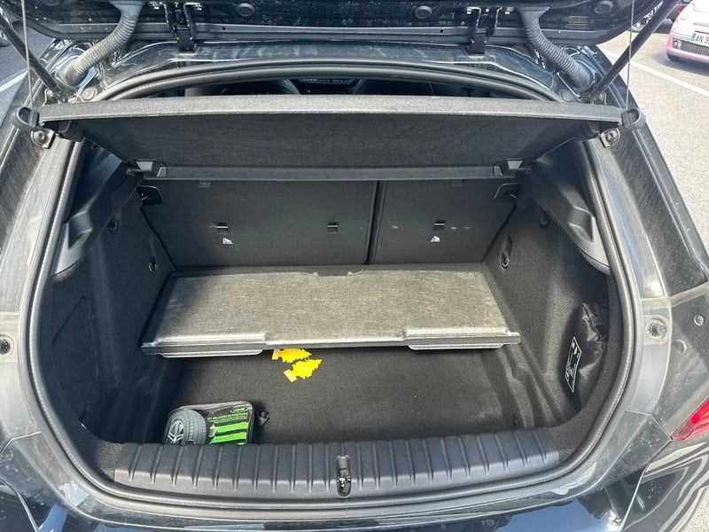 Photo de la voiture BMW SERIE 1 F40 120d 190 ch BVA8 M Sport