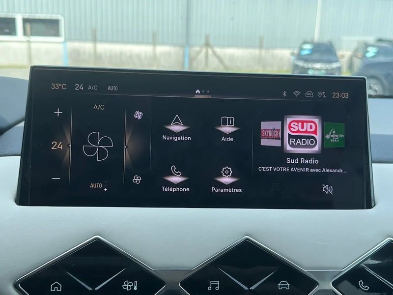 Photo de la voiture DS DS 3 PureTech 130 EAT8 Esprit de Voyage