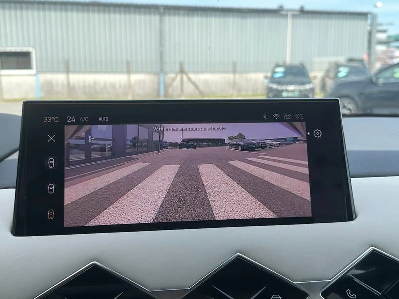 Photo de la voiture DS DS 3 PureTech 130 EAT8 Esprit de Voyage