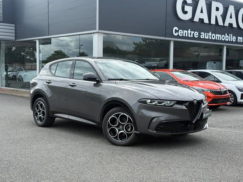 Photo de la voiture ALFA ROMEO TONALE 1.5 Hybrid 130 ch TCT7 Sprint