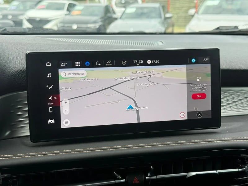Photo de la voiture ALFA ROMEO TONALE 1.5 Hybrid 130 ch TCT7 Sprint