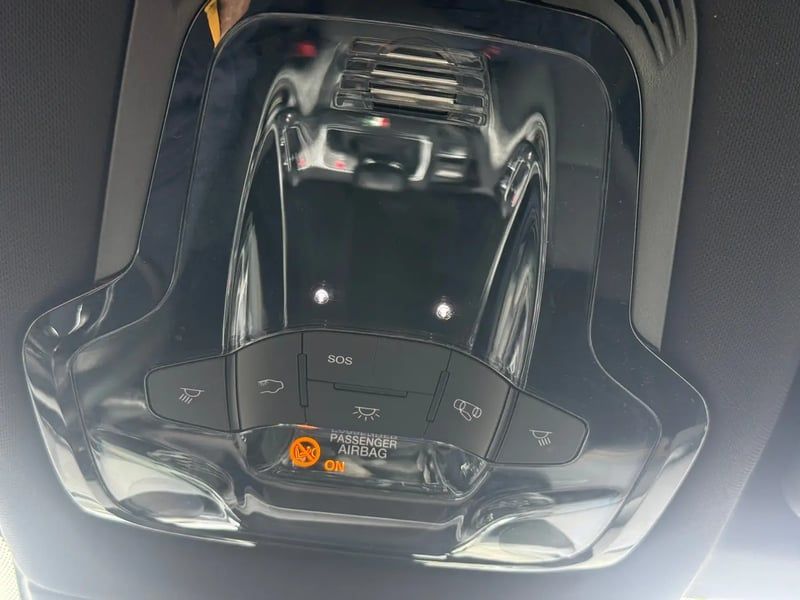Photo de la voiture ALFA ROMEO TONALE 1.5 Hybrid 130 ch TCT7 Sprint