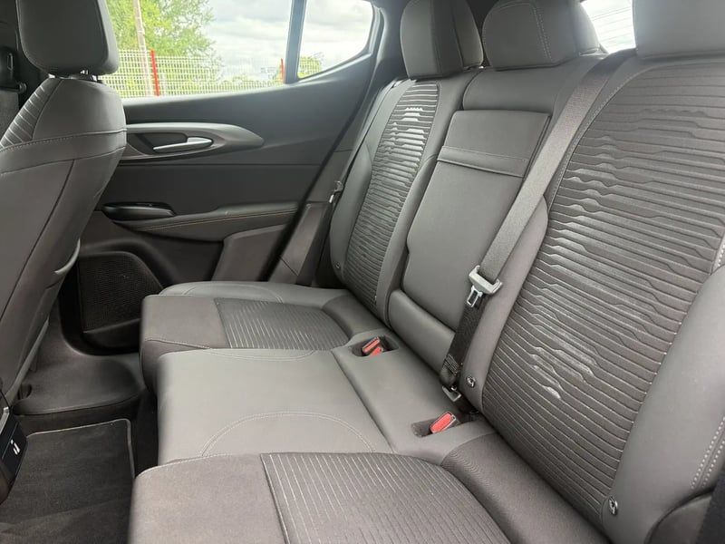 Photo de la voiture ALFA ROMEO TONALE 1.5 Hybrid 130 ch TCT7 Sprint