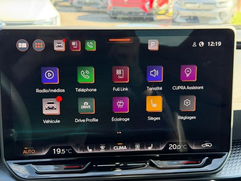 Photo de la voiture CUPRA FORMENTOR 1.5 eTSI Hybrid 150 ch DSG7 V