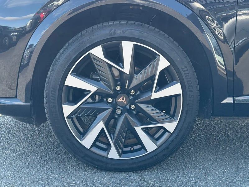 Photo de la voiture CUPRA FORMENTOR 1.5 eTSI Hybrid 150 ch DSG7 V