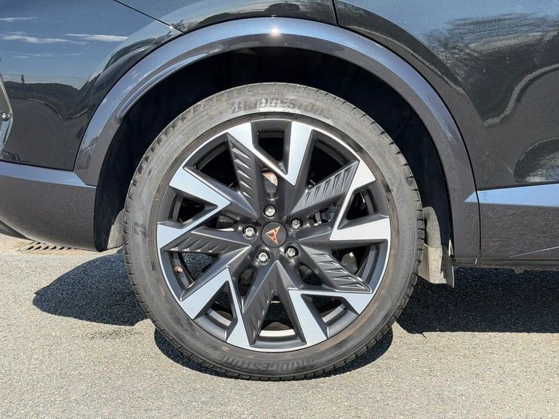 Photo de la voiture CUPRA FORMENTOR 1.5 eTSI Hybrid 150 ch DSG7 V