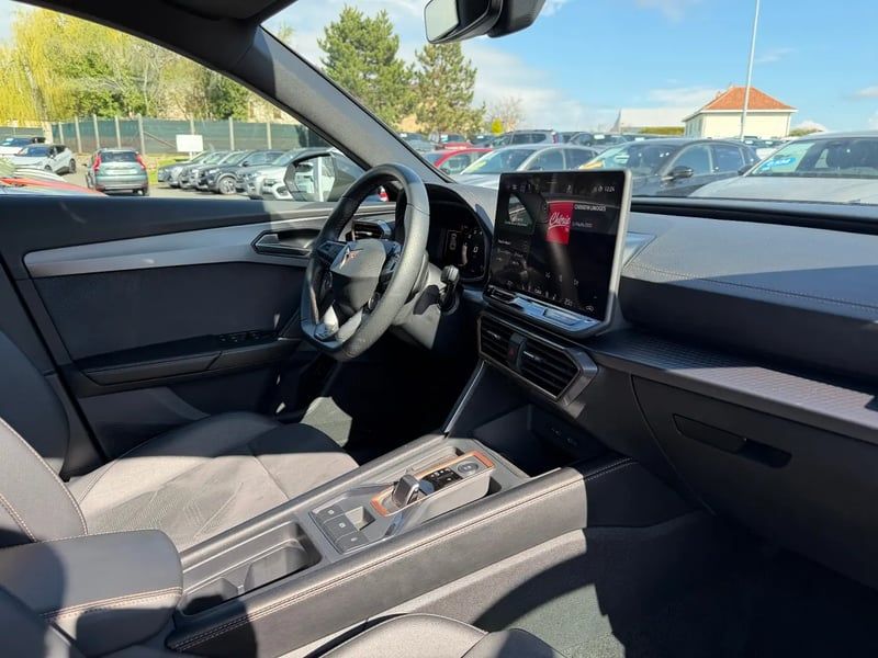 Photo de la voiture CUPRA FORMENTOR 1.5 eTSI Hybrid 150 ch DSG7 V