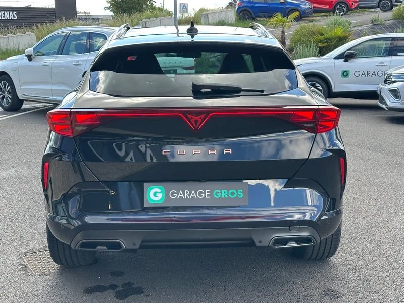 Photo de la voiture CUPRA FORMENTOR 1.5 eTSI Hybrid 150 ch DSG7 V