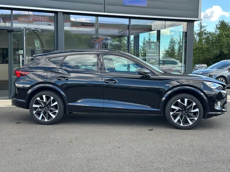Photo de la voiture CUPRA FORMENTOR 1.5 eTSI Hybrid 150 ch DSG7 V