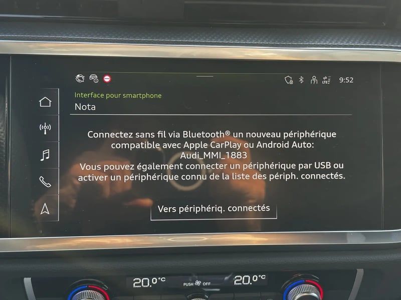 Photo de la voiture AUDI Q3 35 TDI 150 ch S tronic 7 S line