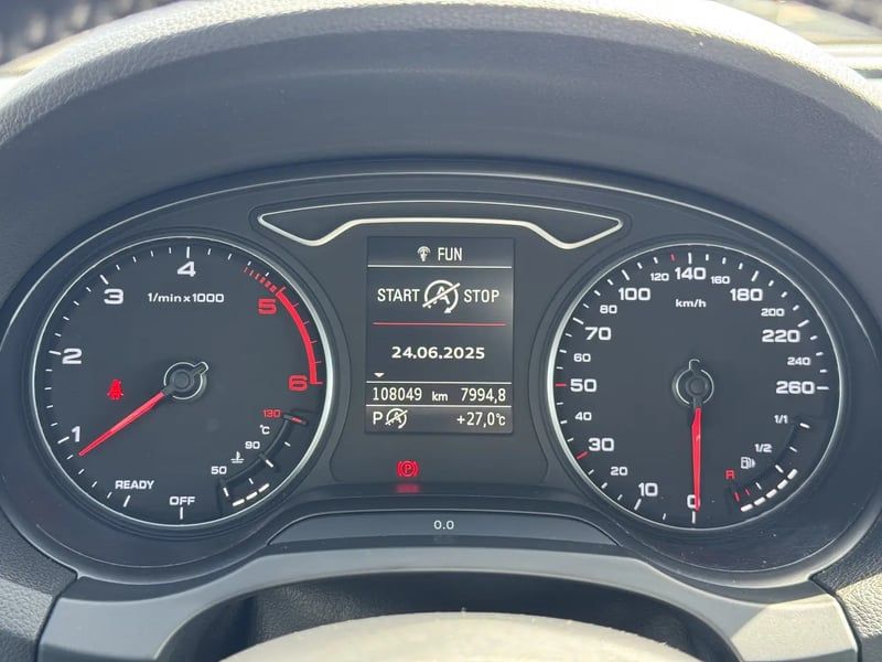 Photo de la voiture AUDI A3 BERLINE 2.0 TDI 150 S tronic 6 Sport