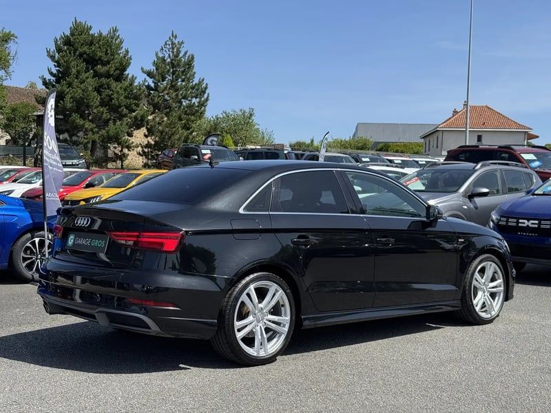 Photo de la voiture AUDI A3 BERLINE 2.0 TDI 150 S tronic 6 Sport