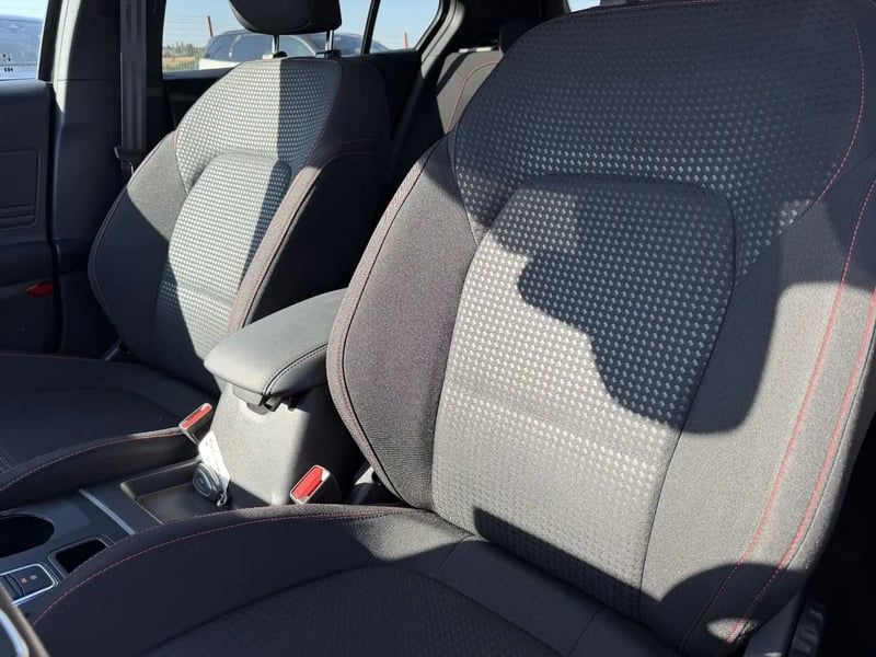 Photo de la voiture FORD FOCUS ACTIVE 1.5 EcoBlue 115 ST-LINE X
