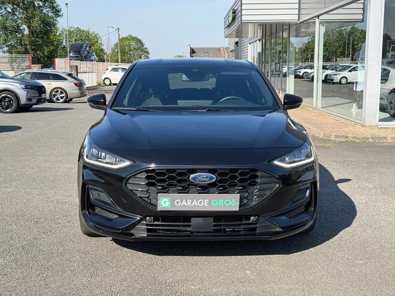 Photo de la voiture FORD FOCUS ACTIVE 1.5 EcoBlue 115 ST-LINE X