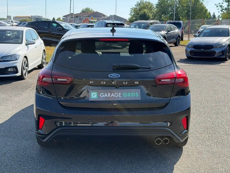 Photo de la voiture FORD FOCUS ACTIVE 1.5 EcoBlue 115 ST-LINE X
