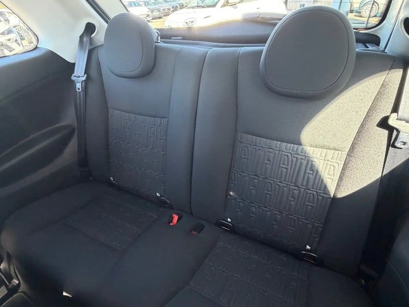 Photo de la voiture FIAT 500e BERLINE 500 e 118 ch Nouvelle 500