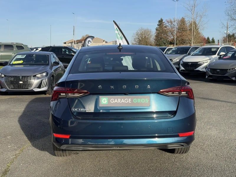 Photo de la voiture SKODA OCTAVIA 2.0 TDI 150 ch DSG7 Style