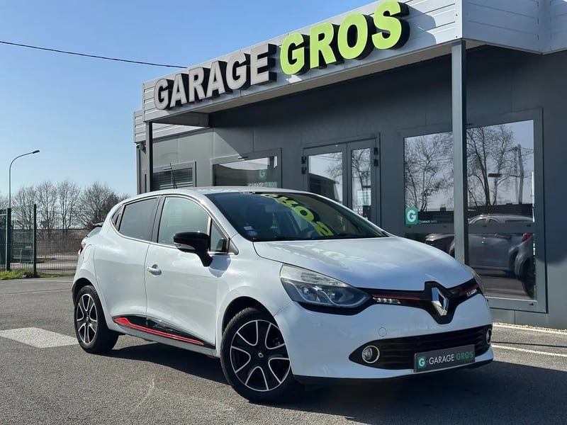 Photo de la voiture RENAULT CLIO IV TCe 90 Energy eco2 Intens