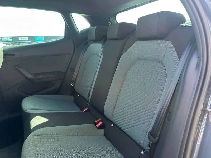 Photo de la voiture SEAT IBIZA 1.0 TSI 110 ch S/S BVM6 Copa
