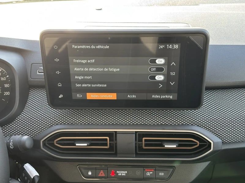 Photo de la voiture DACIA SANDERO TCe 90 CVT GSR2 Stepway Expression