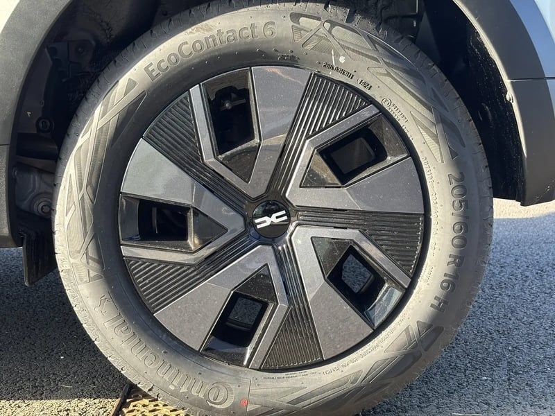 Photo de la voiture DACIA SANDERO TCe 90 CVT GSR2 Stepway Expression