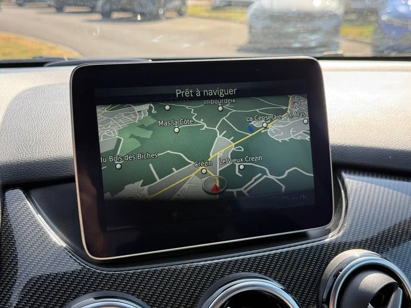 Photo de la voiture MERCEDES-BENZ CLASSE B 180 d 7-G DCT Fascination