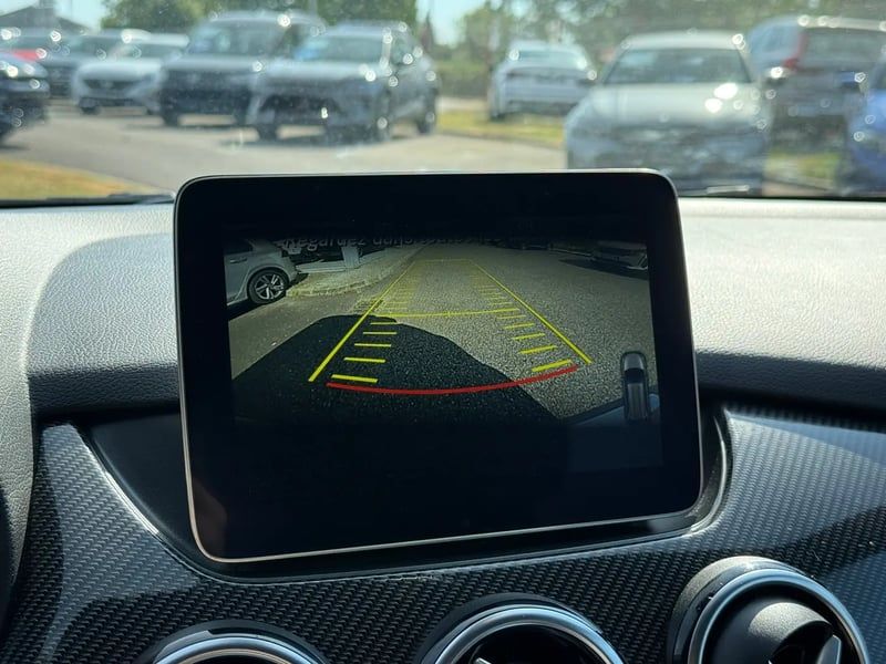 Photo de la voiture MERCEDES-BENZ CLASSE B 180 d 7-G DCT Fascination