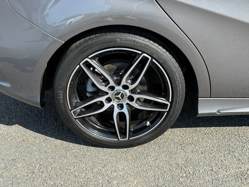 Photo de la voiture MERCEDES-BENZ CLASSE B 180 d 7-G DCT Fascination