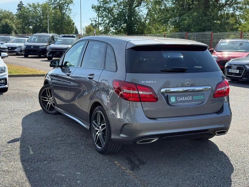 Photo de la voiture MERCEDES-BENZ CLASSE B 180 d 7-G DCT Fascination