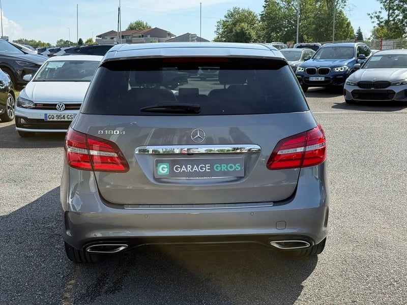 Photo de la voiture MERCEDES-BENZ CLASSE B 180 d 7-G DCT Fascination