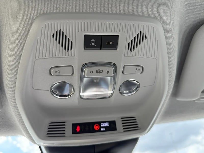 Photo de la voiture CITROEN C3 Turbo 100 ch Manuelle Max