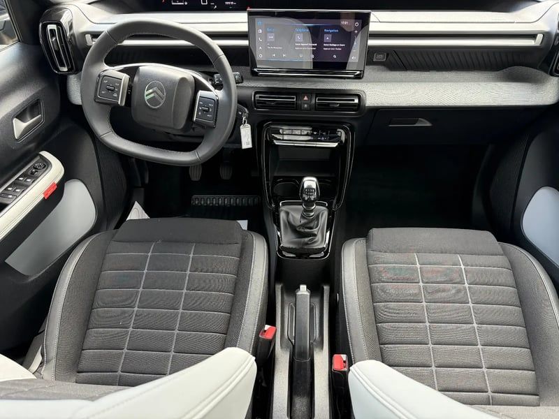 Photo de la voiture CITROEN C3 Turbo 100 ch Manuelle Max