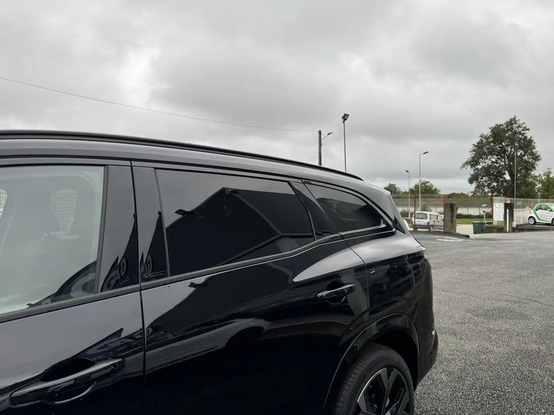 Photo de la voiture RENAULT ESPACE VI E-Tech hybrid 200 esprit Alpine