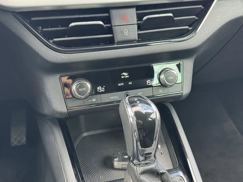 Photo de la voiture SKODA KAMIQ 1.0 TSI Evo 110 ch DSG7 Ambition