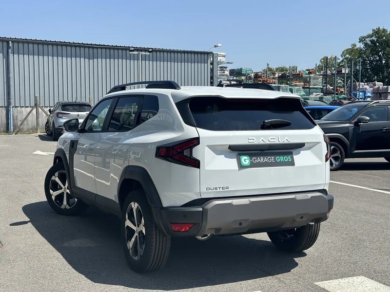 Photo de la voiture DACIA DUSTER Mild Hybrid 130 Journey