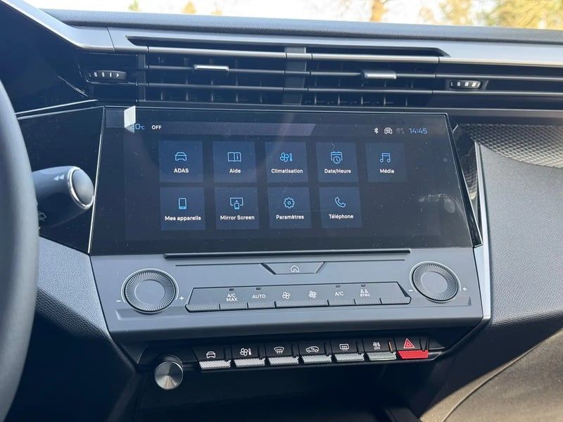 Photo de la voiture PEUGEOT 308 BlueHDi 130ch S&S EAT8 Style