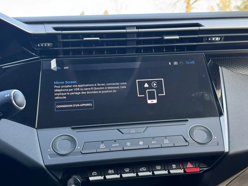 Photo de la voiture PEUGEOT 308 BlueHDi 130ch S&S EAT8 Style