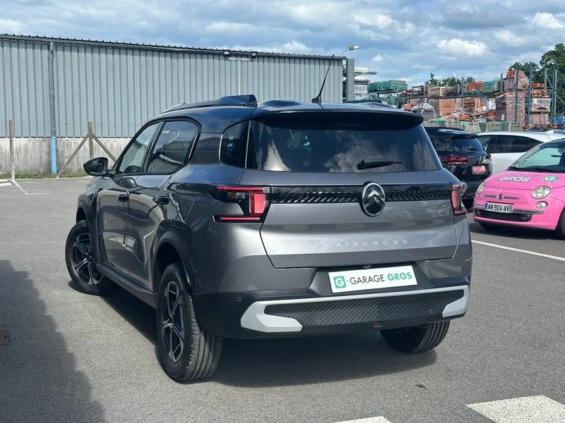 Photo de la voiture CITROEN C3 AIRCROSS Hybride 145 ch Aut Max