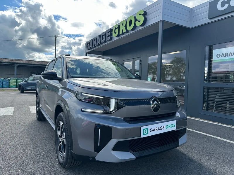Photo de la voiture CITROEN C3 AIRCROSS Hybride 145 ch Aut Max